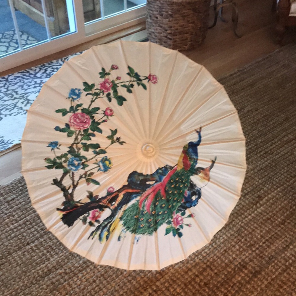 🌂BUNDLE 4 for $19 Cute Chinoisserie Umbrella🌂